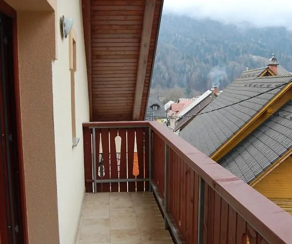 Apartmaji Kramar Ratece * クランスカゴーラ